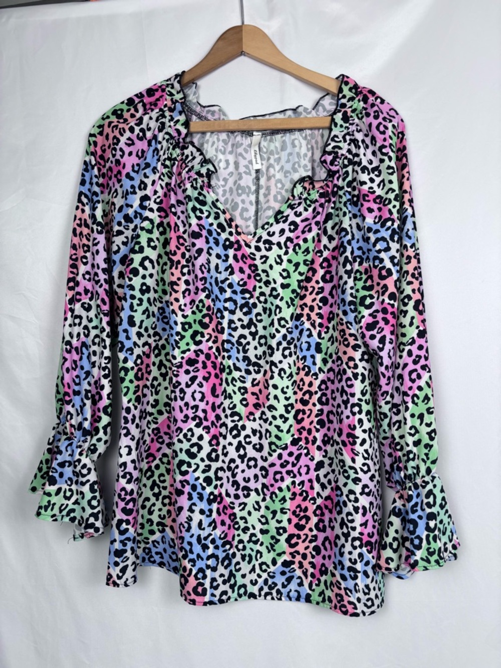 Women's Multi-Color Leopard Print Ruffle V-Neck Top - Picture 2 of 8
